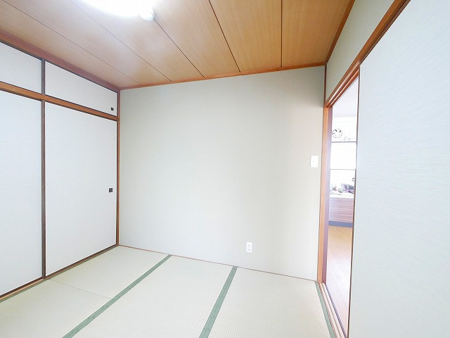 森本マンションの和室