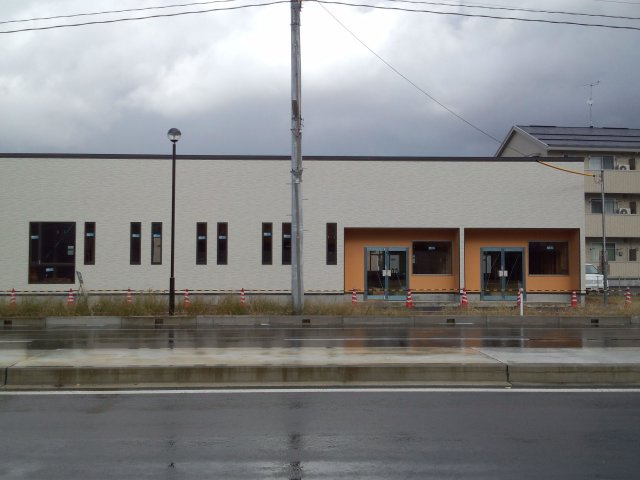 今朝白佐藤様貸事務所の外観