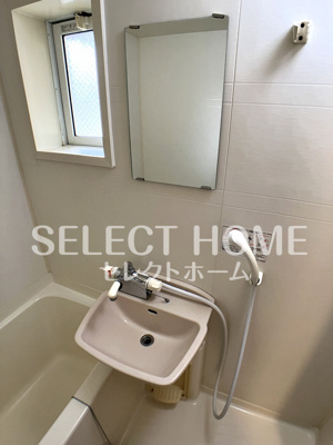 【洗面所】 | レガーロ・invito | ゆったりとスペースのある洗面所