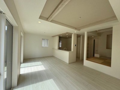 【居間・リビング】 | 瀬谷区相沢6丁目新築戸建【3LDK+マルチスキップ/駐車2台可/住宅性能評価取得/瀬谷駅徒歩16分】