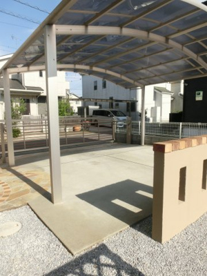 【駐車場】 | 川越市大字上戸　4LDK+WIC+カーポート付き　中古戸建