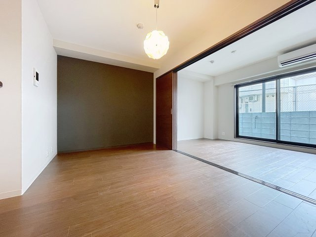 Mayferの居間・リビング