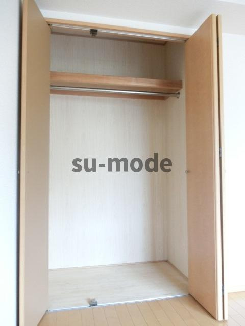 メゾンドヴィレ茨木の収納