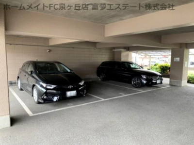 【駐車場】 | ドゥウェルプレシャス | 屋内駐車場