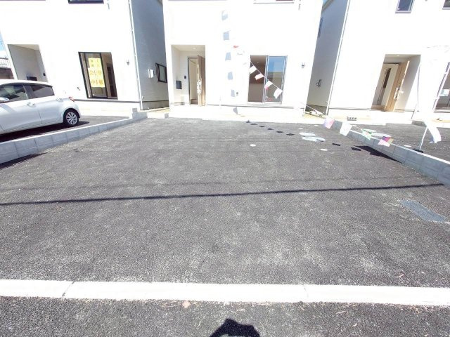 ♥♥うるま市勝連南風原第5－2号棟（全3棟）の駐車場|【現地撮影2025.9】お気軽にお問い合わせください♪