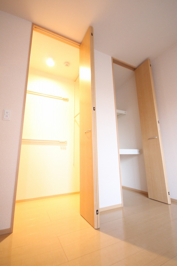 グラシアスの収納|※お部屋により仕様が異なる場合があります※