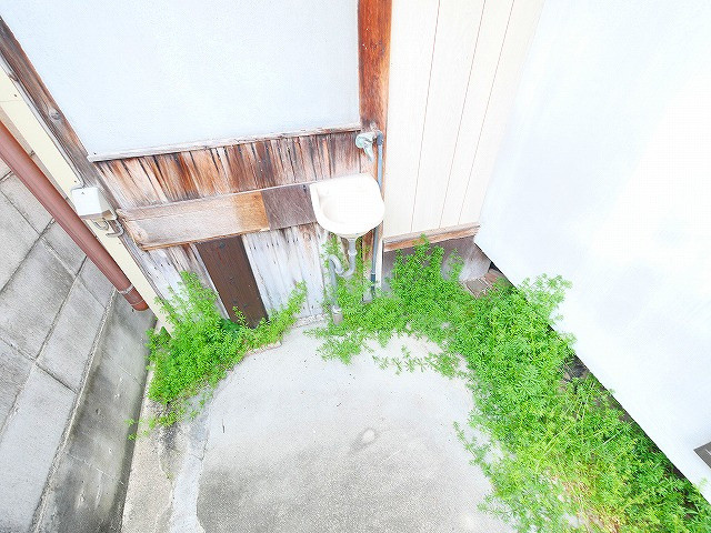 柴屋町借家のバルコニー