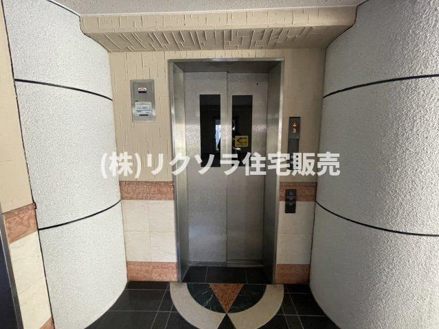 ランフォルセ長尾のその他共用部分|エレベーター1基
■物件内覧・資金計画相談・住宅ローン相談、リフォーム相談、お問合せ受付中■
※当日・翌日のご内覧、ご相談はお電話でのお問合せがスムーズです！