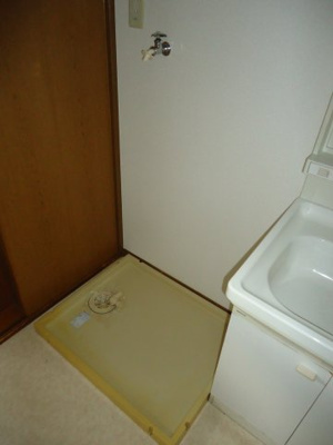 【設備】 | シャイン沖野上C棟 | 室内洗濯機置場