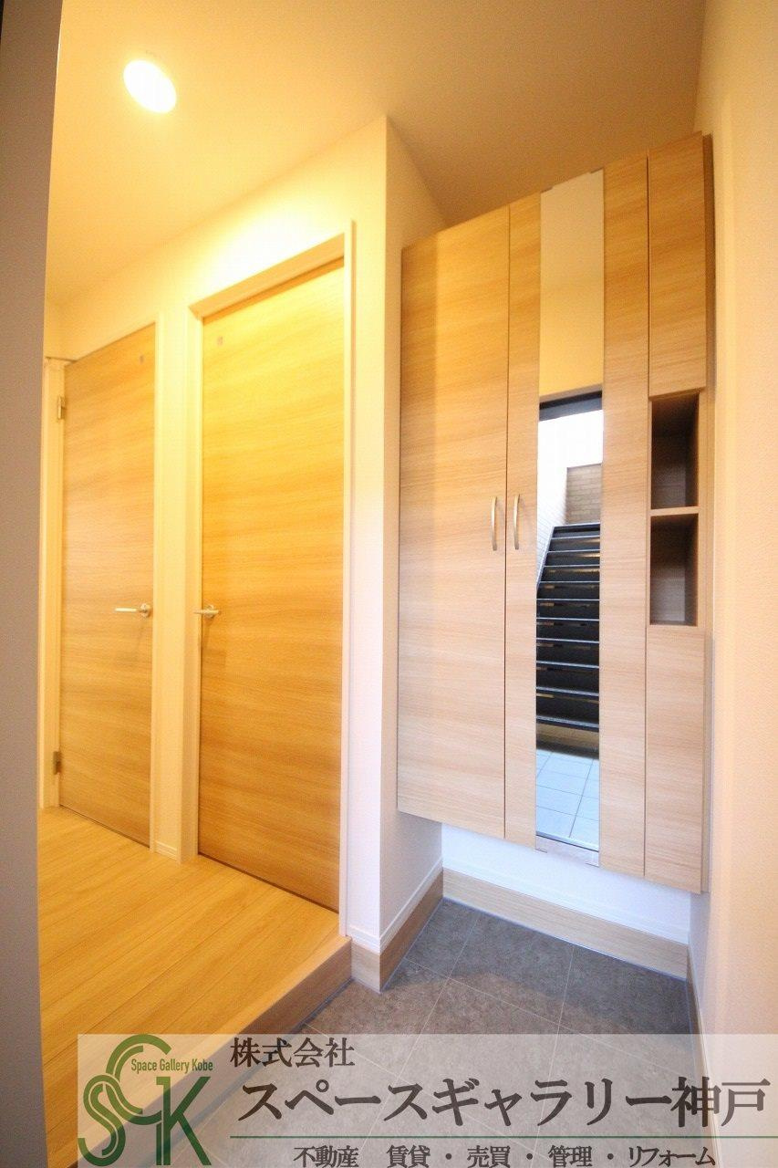 リュヌ・ブランシュの玄関|※お部屋により仕様が異なる場合があります※
