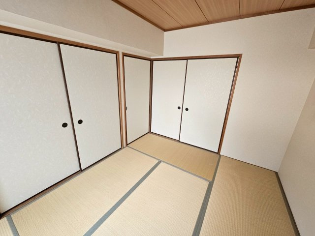 ユーロハイツ住吉の和室