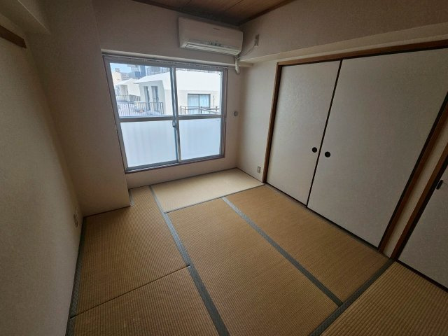 ユーロハイツ住吉の和室