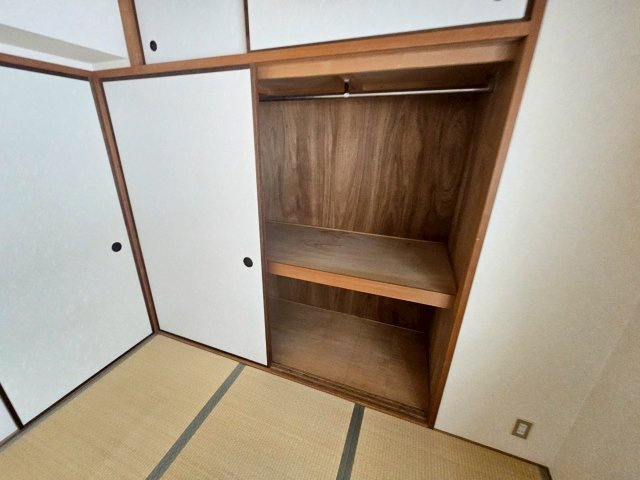 ユーロハイツ住吉の収納