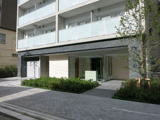 ホームズＲ四谷のエントランス|ホームズＲ四谷