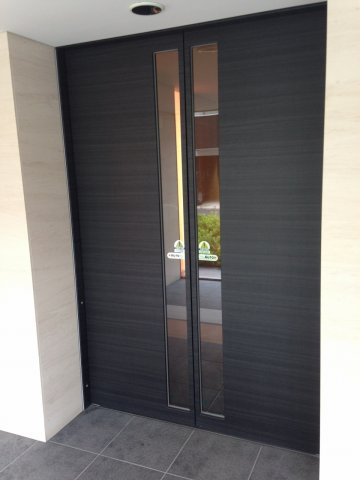 ホームズＲ四谷のエントランス|ホームズＲ四谷