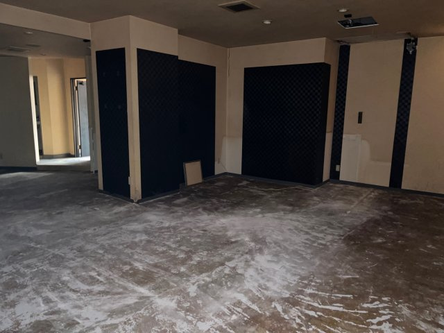 Mガーデンの内装