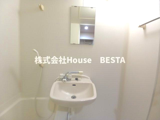 エスリード三宮フラワーロードの独立洗面台