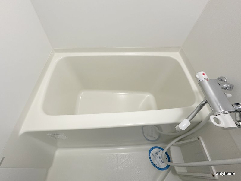 SERENiTE北浜　仲介手数料無料の浴室