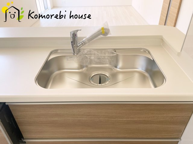 上尾市小泉7丁目　3期　新築一戸建て　ブルーミングガーデン　01のキッチン|キッチンでお料理をお楽しみください