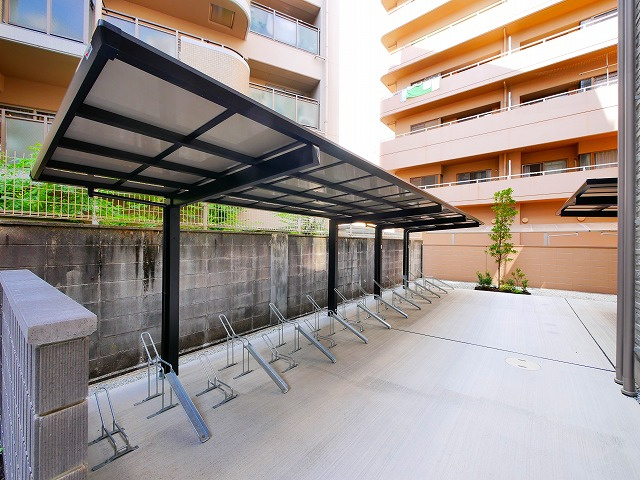 シャトードール　プレミアのその他共用部分|駐輪場です