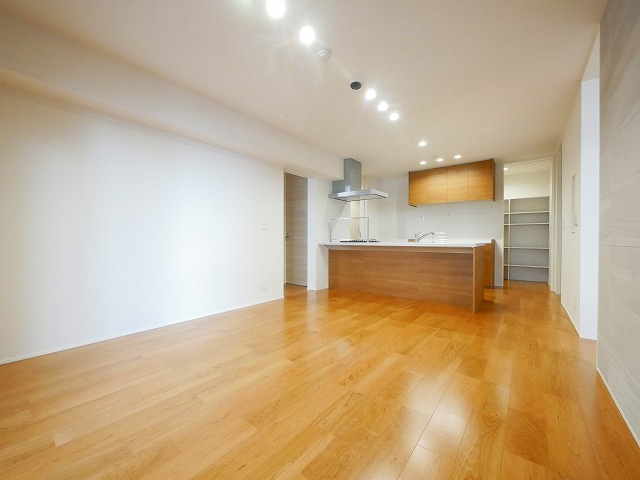 シャトードール　プレミアの居間・リビング|ゆったり過ごせるリビングです