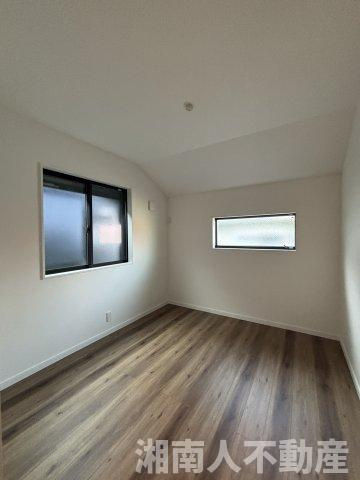 茅ヶ崎市東海岸北４丁目７４３３番２新築戸建の洋室