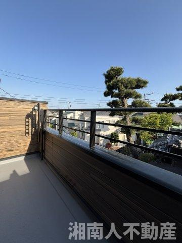 茅ヶ崎市東海岸北４丁目７４３３番２新築戸建のバルコニー|開放的で明るい空間を演出してくれるバルコニーです