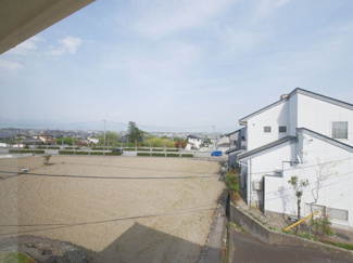 【展望】 | 南アルプス市山寺 H6年築の建物一新済の中古戸建 全室南向き | 2階東側6帖洋室からの眺望