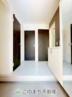 【玄関】 | Erde小山市若木町6期　2号棟 | 