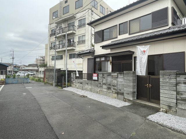 【前面道路含む現地写真】 | 熊谷市本石　中古戸建