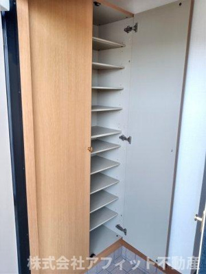 【玄関】 | サン・オーレ奈良津 | シューズボックス