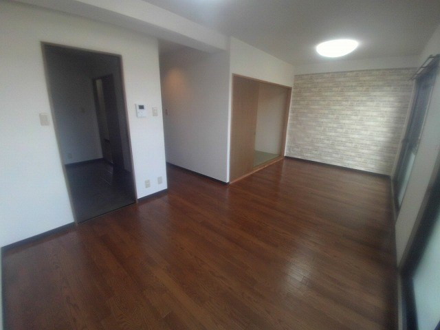 パールグレイスの居間・リビング