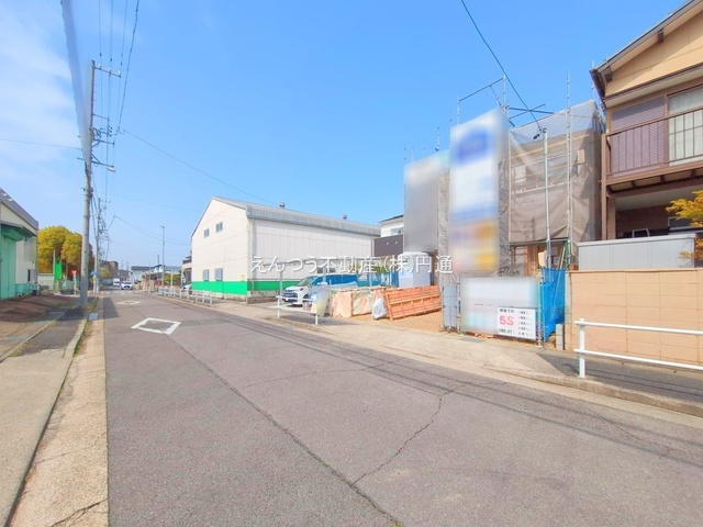 尾張旭市第1大塚町の前面道路含む現地写真
