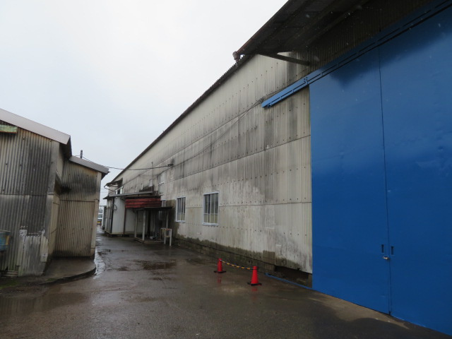 入間市大字南峯の倉庫