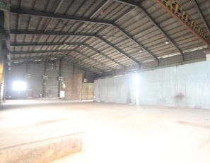 入間市大字南峯の倉庫の内装