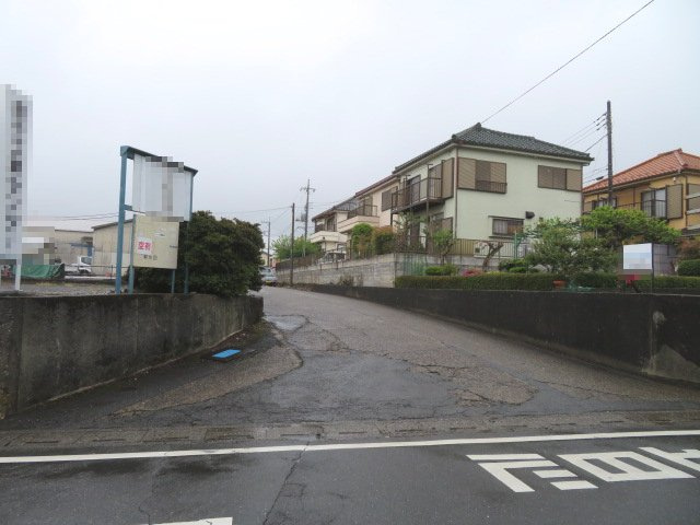入間市大字南峯の倉庫