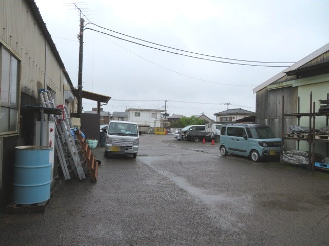 入間市大字南峯の倉庫