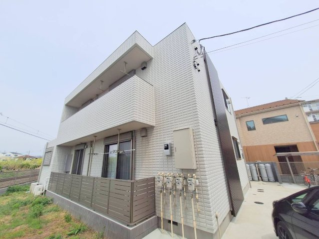 ラルジュ茅ヶ崎の外観