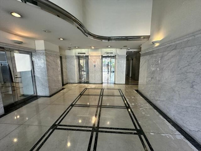 【エントランス】 | 四海ビル | 建物の内部です