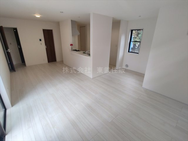 【居間・リビング】の画像