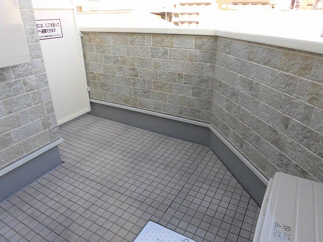 リアン鳴尾のバルコニー