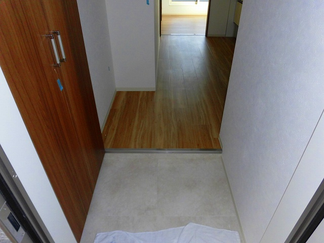 リアン鳴尾の玄関