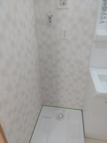 和福の洗面所|洗濯機パン