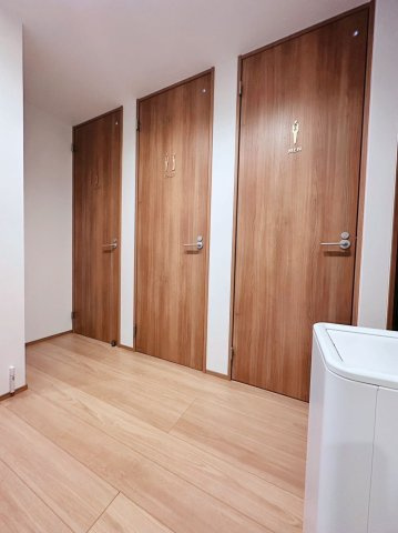 名鉄築浅8BDRシャレー 8BDR ski chalet in Meitetsu built in 2024の洋室