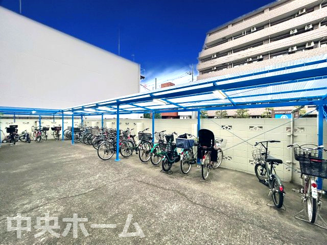 青砥myコーポの駐輪場|【自転車置き場】最新の空き状況や費用などの詳細は担当スタッフまでお問い合わせください。