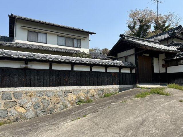 真備町箭田　売家の外観