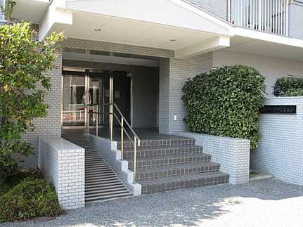 矢賀新町パ－クマンションのエントランス