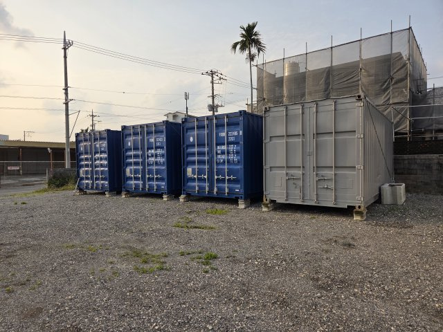 【庭】 | 阿波根コンテナ(20フィート)