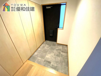 【玄関】 | ラ・メール狩口Ⅱ ３番館