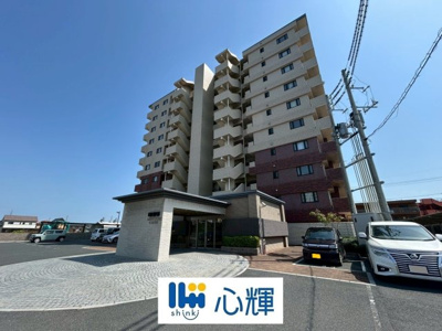 【外観】 | アーデントクレイル黒石 5階 中古マンション | 明るい日差しが差し込む現地。ぜひ現地をご覧ください。
